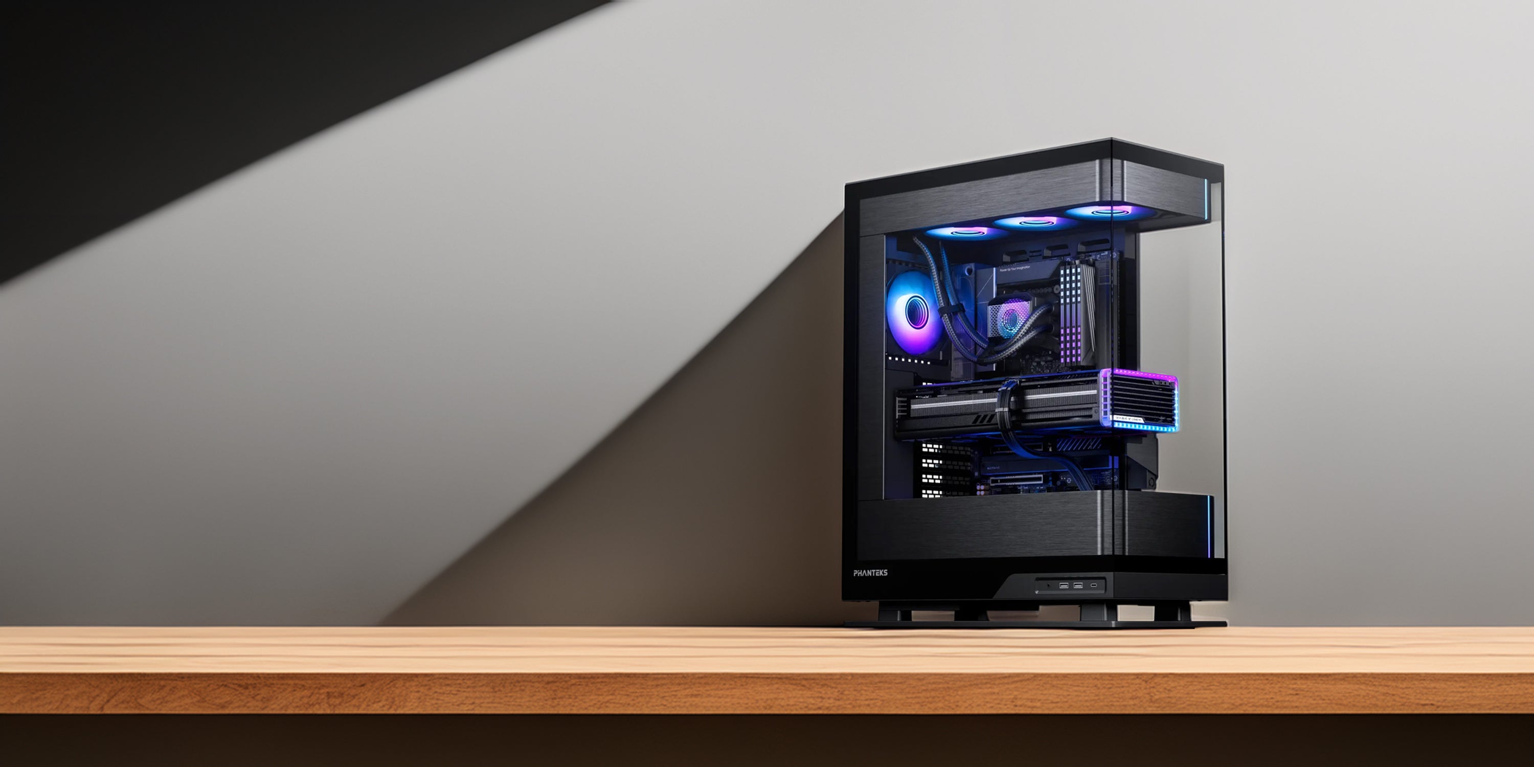 TWELF Atlas Gaming PC